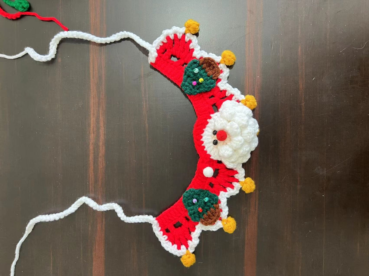 Christmas pet scarf detail